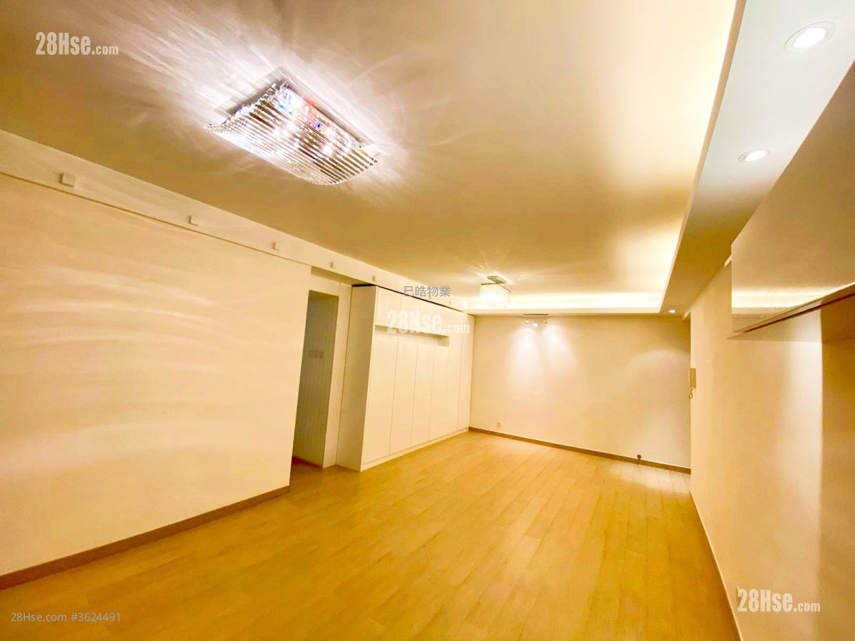 殷桦花园 售盘 3 房 , 2 浴室 793 平方尺 ( 73.7 平方米 ) 殷桦花园 售盘 3 房 , 2 浴室 793 平方尺 ( 73.7 平方米 )