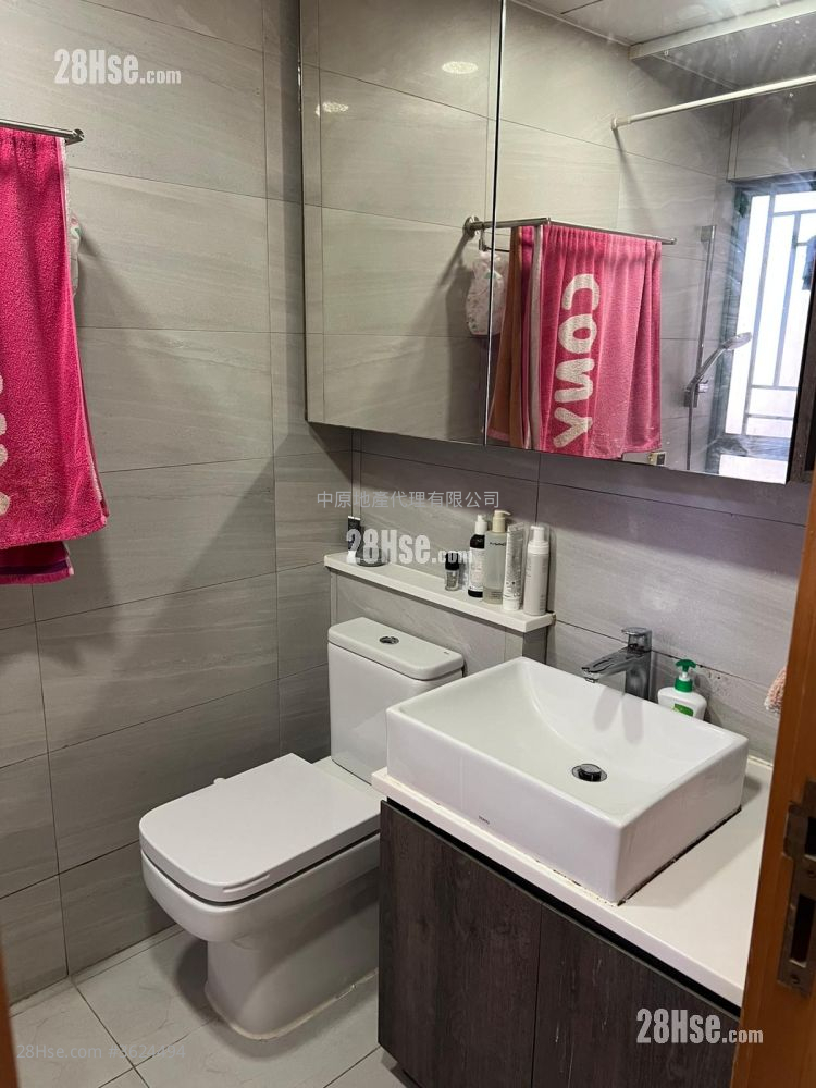 名逸居 售盘 2 房 , 1 浴室 603 平方尺 ( 56.0 平方米 ) 名逸居 售盘 2 房 , 1 浴室 603 平方尺 ( 56.0 平方米 )