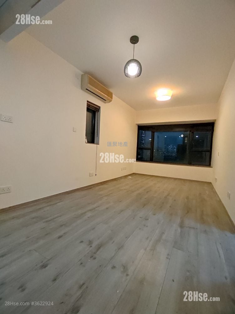 窝打老道8号 售盘 2 房 , 1 浴室 441 平方尺 ( 41.0 平方米 ) 窝打老道8号 售盘 2 房 , 1 浴室 441 平方尺 ( 41.0 平方米 )