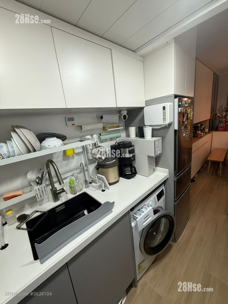 锦骏苑 售盘 1 房 , 1 浴室 426 平方尺 ( 39.6 平方米 ) 锦骏苑 售盘 1 房 , 1 浴室 426 平方尺 ( 39.6 平方米 )