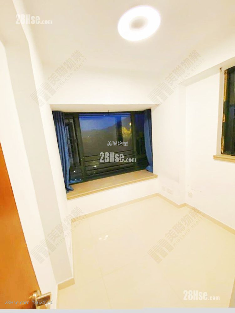 Dawning Views Sell 2 Bedrooms , 1 Bathroom 384 ft² ( 35.7 m² ) Dawning Views Sell 2 Bedrooms , 1 Bathroom 384 ft² ( 35.7 m² )