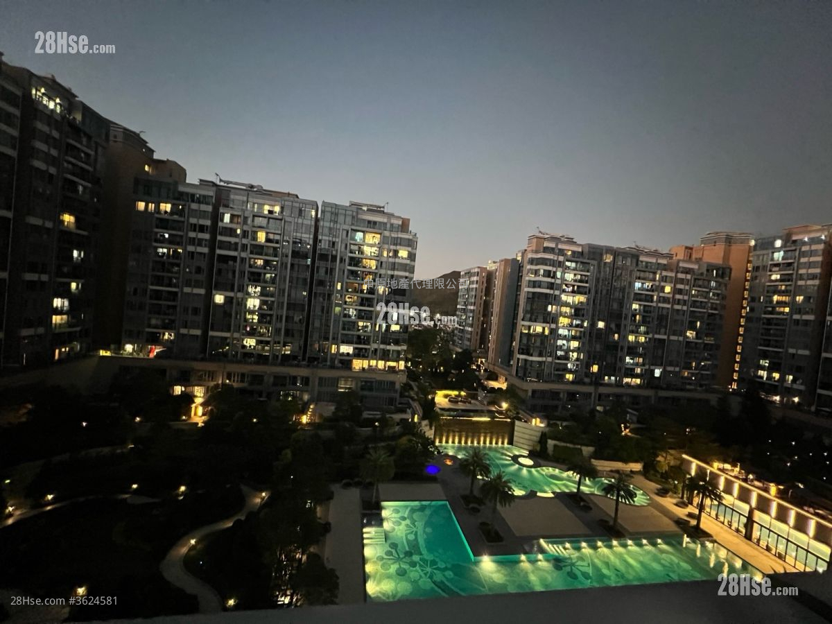 峻峦 售盘 3 房 , 2 浴室 716 平方尺 ( 66.5 平方米 )