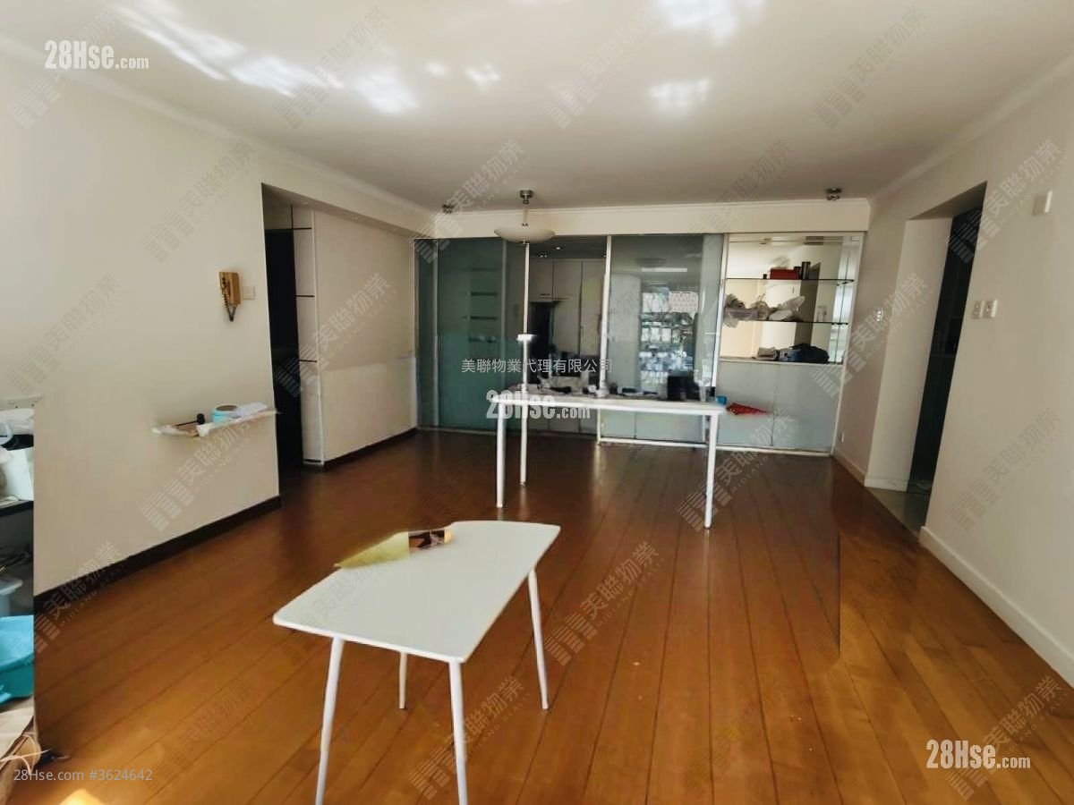 雅士花园 售盘 3 房 , 2 浴室 1,056 平方尺 ( 98.1 平方米 )