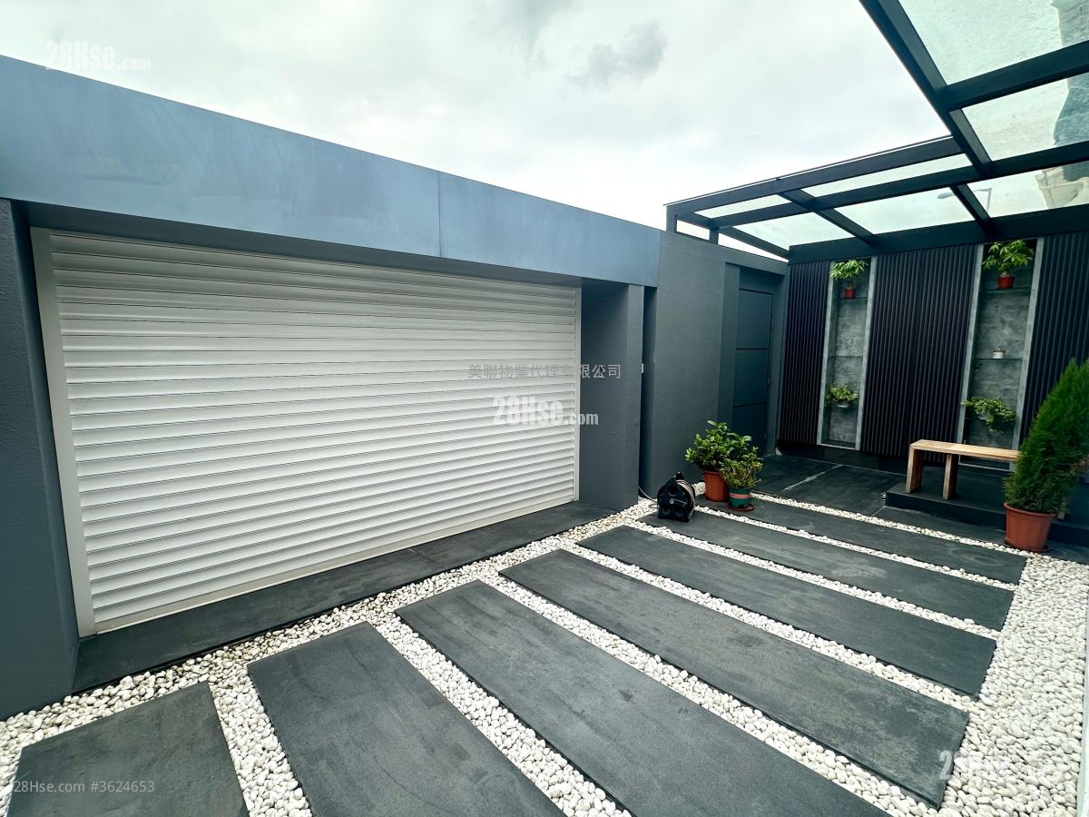 锦绣花园 售盘 3 房 1,035 平方尺 ( 96.2 平方米 ) 锦绣花园 售盘 3 房 1,035 平方尺 ( 96.2 平方米 )