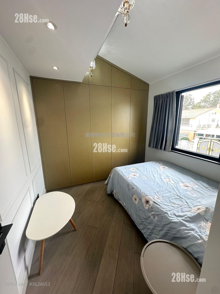 锦绣花园 售盘 3 房 1,035 平方尺 ( 96.2 平方米 ) 锦绣花园 售盘 3 房 1,035 平方尺 ( 96.2 平方米 )