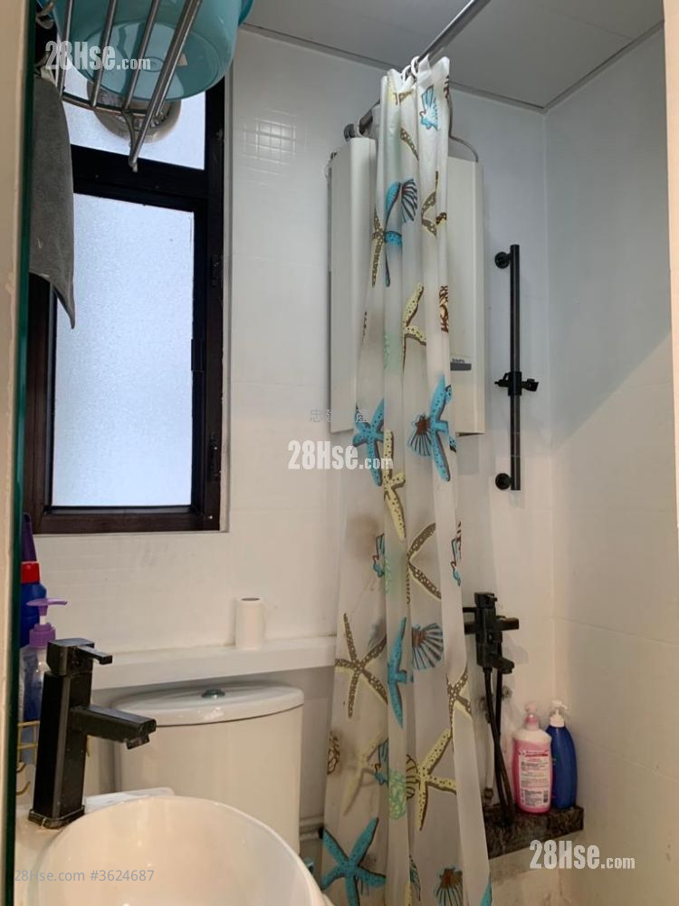 康富大厦 租盘 开放式间隔 , 1 浴室 145 平方尺 ( 13.5 平方米 ) 康富大厦 租盘 开放式间隔 , 1 浴室 145 平方尺 ( 13.5 平方米 )