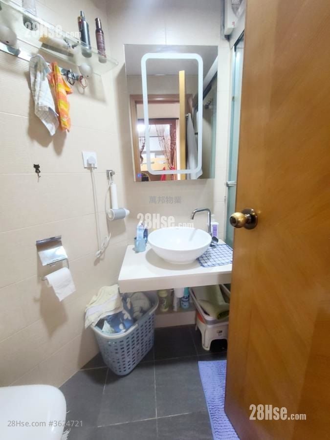 富亨邨 售盘 531 平方尺 ( 49.3 平方米 ) 富亨邨 售盘 531 平方尺 ( 49.3 平方米 )