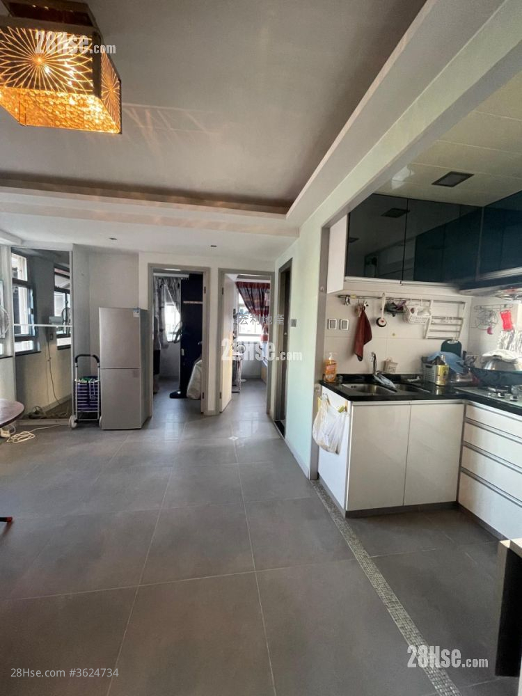 Fu Ming Court Rental 2 Bedrooms , 1 Bathroom 405 ft² ( 37.6 m² )