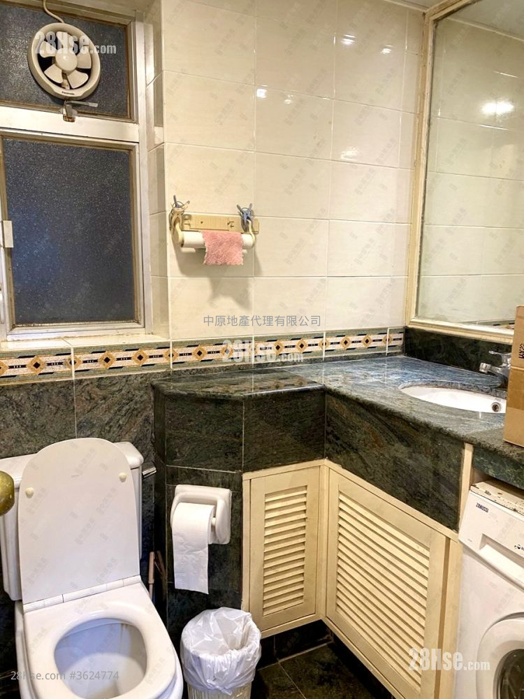 愉景新城 售盘 2 房 485 平方尺 ( 45.1 平方米 ) 愉景新城 售盘 2 房 485 平方尺 ( 45.1 平方米 )