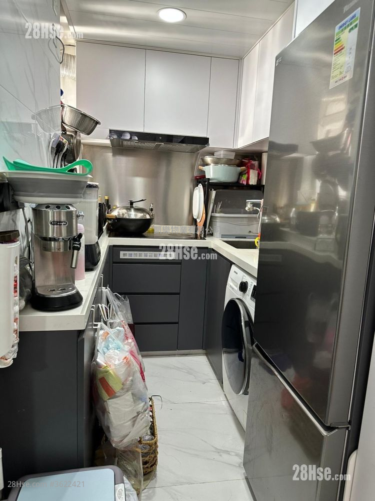 Hoi Lok Court Sell 1 Bedroom , 1 Bathroom 401 ft² ( 37.3 m² ) Hoi Lok Court Sell 1 Bedroom , 1 Bathroom 401 ft² ( 37.3 m² )