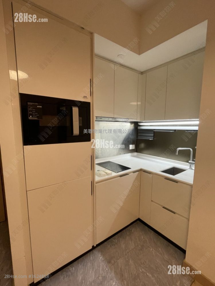 朗屏8号 售盘 1 房 372 平方尺 ( 34.6 平方米 ) 朗屏8号 售盘 1 房 372 平方尺 ( 34.6 平方米 )