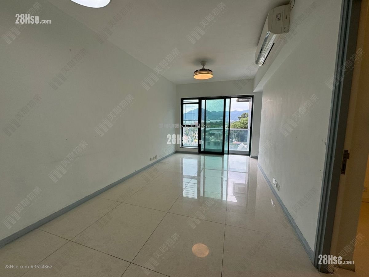 Mont Vert Sell 3 Bedrooms 736 ft² ( 68.4 m² )