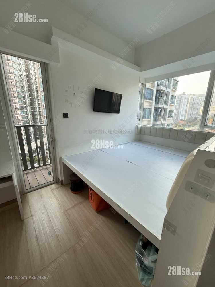 现崇山 售盘 2 房 570 平方尺 ( 53.0 平方米 ) 现崇山 售盘 2 房 570 平方尺 ( 53.0 平方米 )