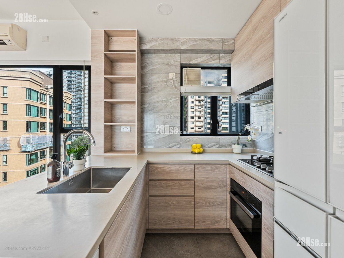 慧苑 售盘 3 房 , 2 浴室 1,010 平方尺 ( 93.8 平方米 ) 慧苑 售盘 3 房 , 2 浴室 1,010 平方尺 ( 93.8 平方米 )