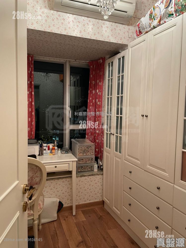 泓景台 售盘 2 房 , 1 浴室 468 平方尺 ( 43.5 平方米 ) 泓景台 售盘 2 房 , 1 浴室 468 平方尺 ( 43.5 平方米 )