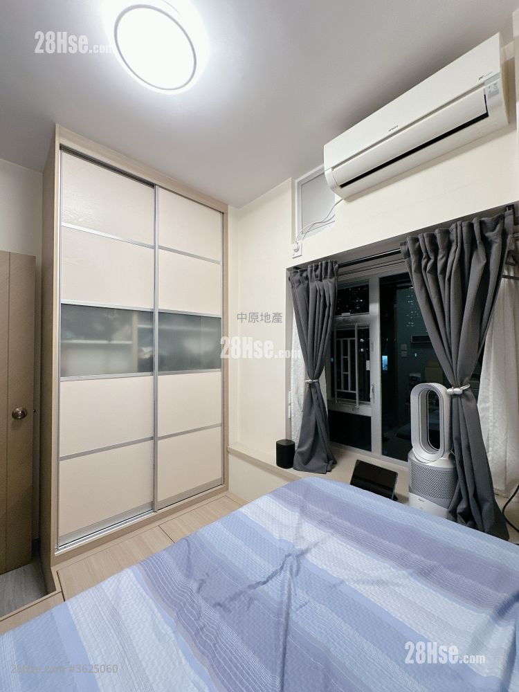 金辉花园 售盘 3 房 502 平方尺 ( 46.6 平方米 ) 金辉花园 售盘 3 房 502 平方尺 ( 46.6 平方米 )