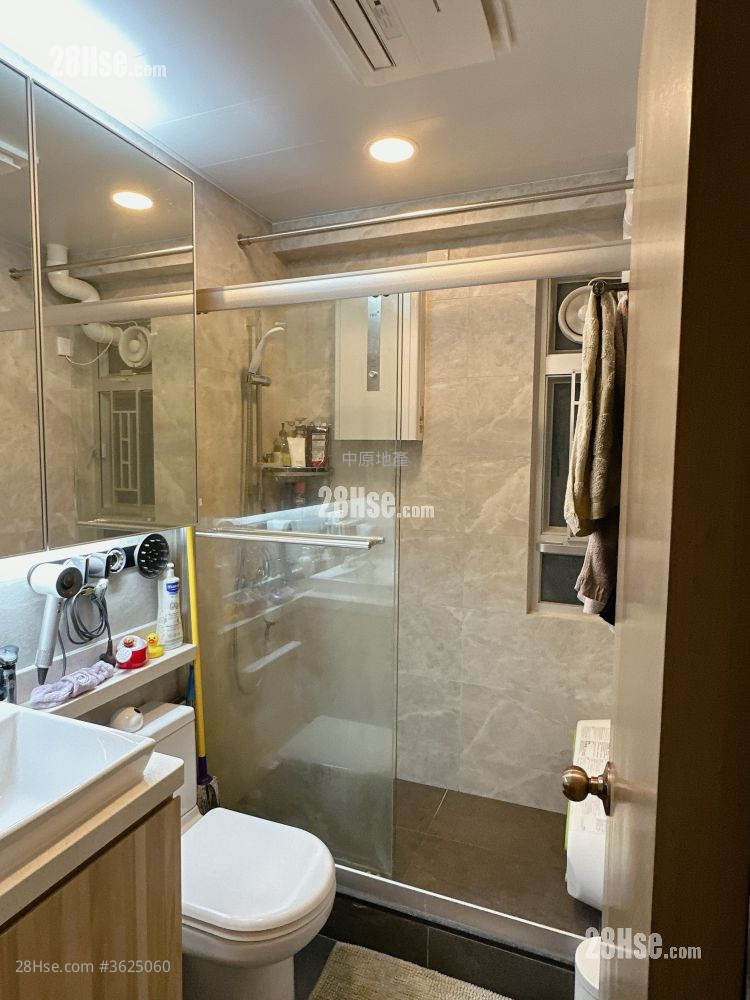 金辉花园 售盘 3 房 502 平方尺 ( 46.6 平方米 ) 金辉花园 售盘 3 房 502 平方尺 ( 46.6 平方米 )