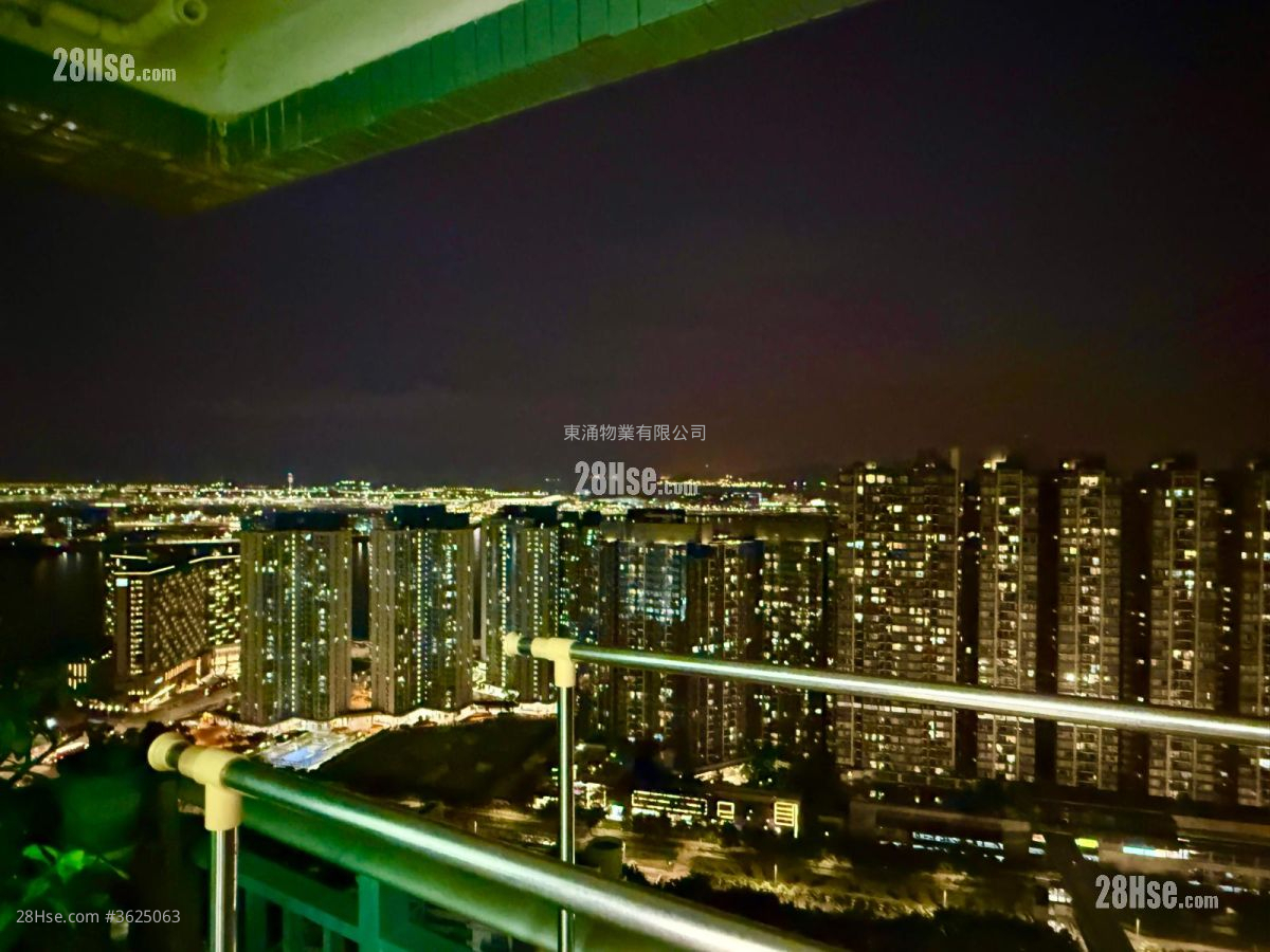 Caribbean Coast Sell 3 Bedrooms , 2 Bathrooms 729 ft² ( 67.7 m² )