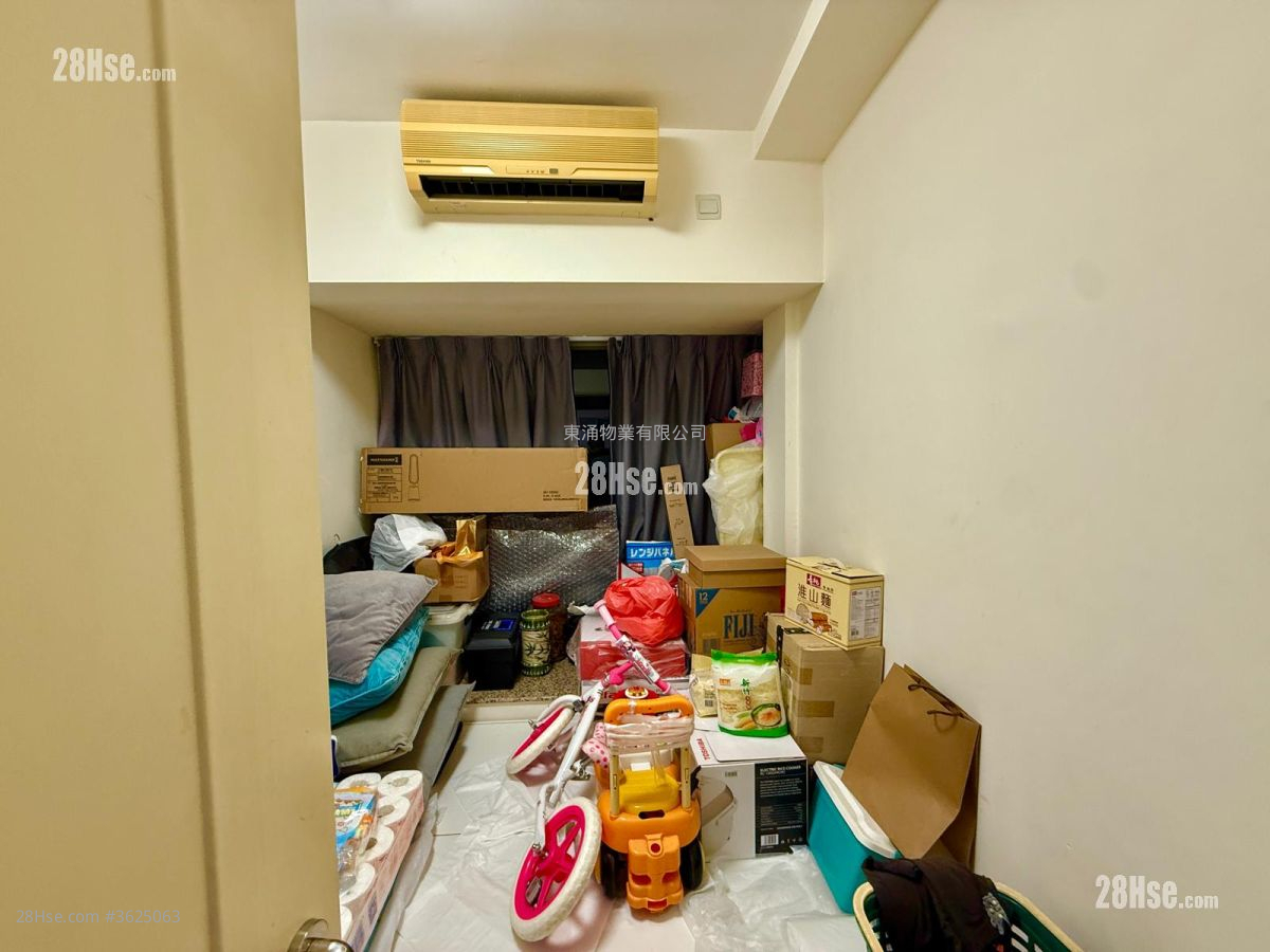 Caribbean Coast Sell 3 Bedrooms , 2 Bathrooms 729 ft² ( 67.7 m² ) Caribbean Coast Sell 3 Bedrooms , 2 Bathrooms 729 ft² ( 67.7 m² )