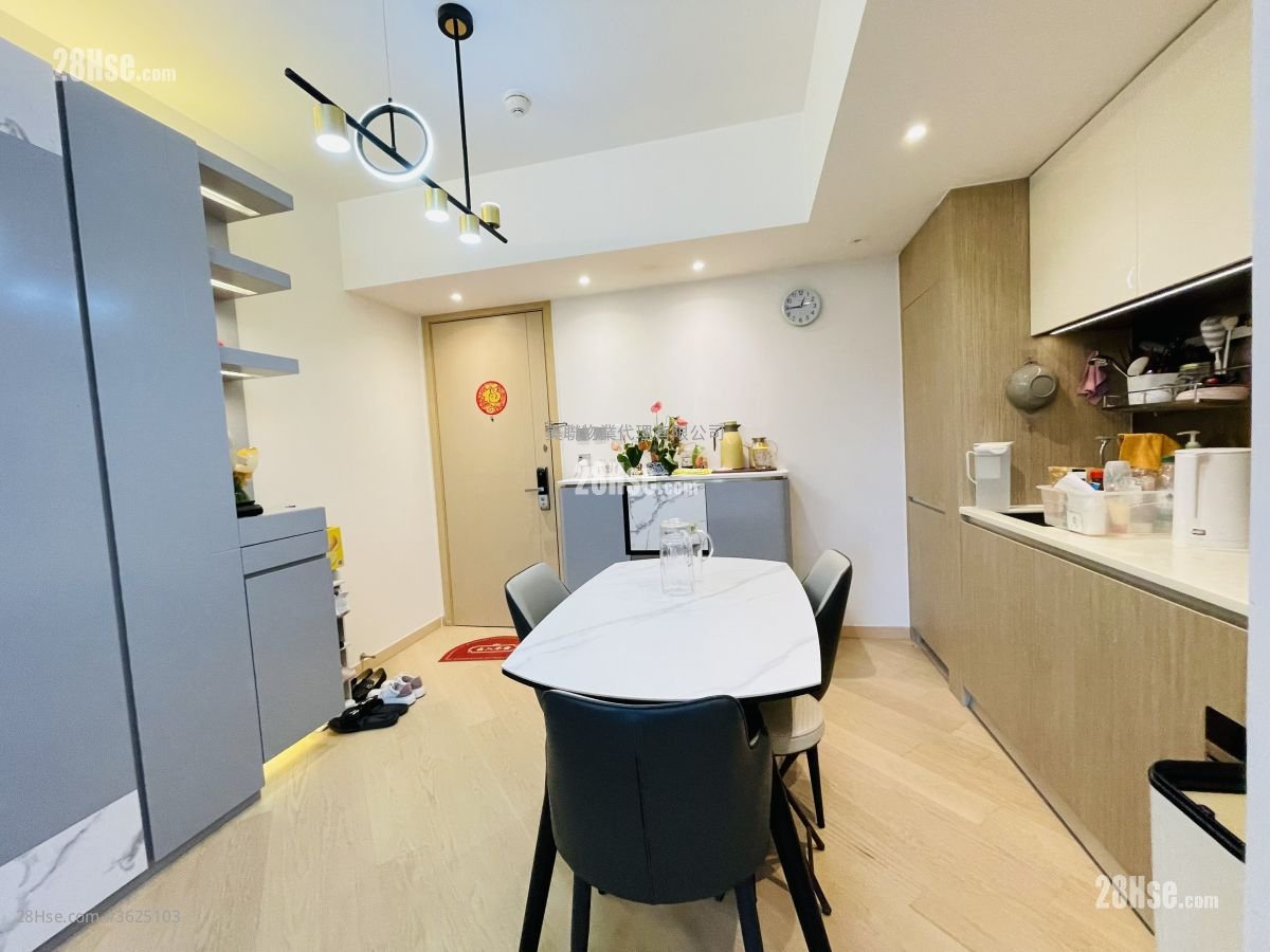 The Regent Sell 2 Bedrooms 509 ft² ( 47.3 m² )