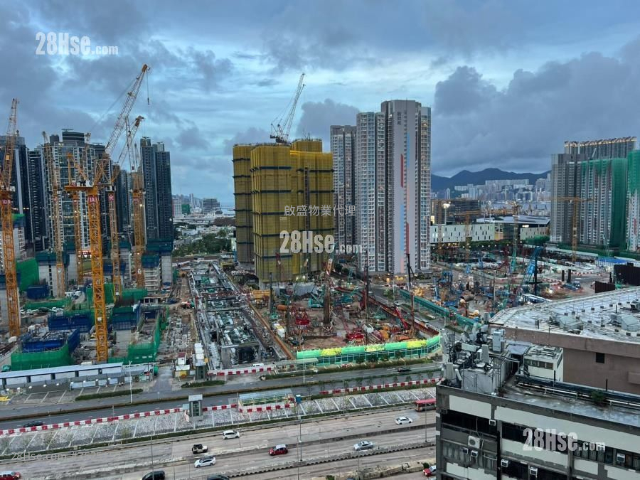 豪门 售盘 3 房 , 2 浴室 824 平方尺 ( 76.6 平方米 )