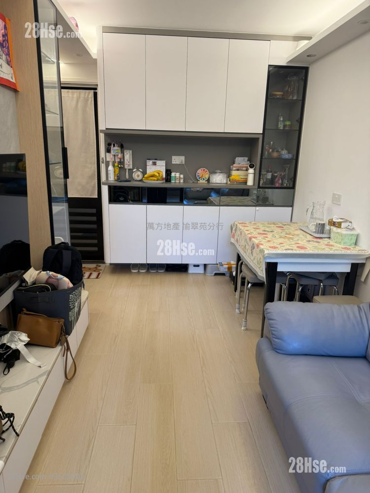 锦骏苑 售盘 2 房 , 1 浴室 384 平方尺 ( 35.7 平方米 ) 锦骏苑 售盘 2 房 , 1 浴室 384 平方尺 ( 35.7 平方米 )