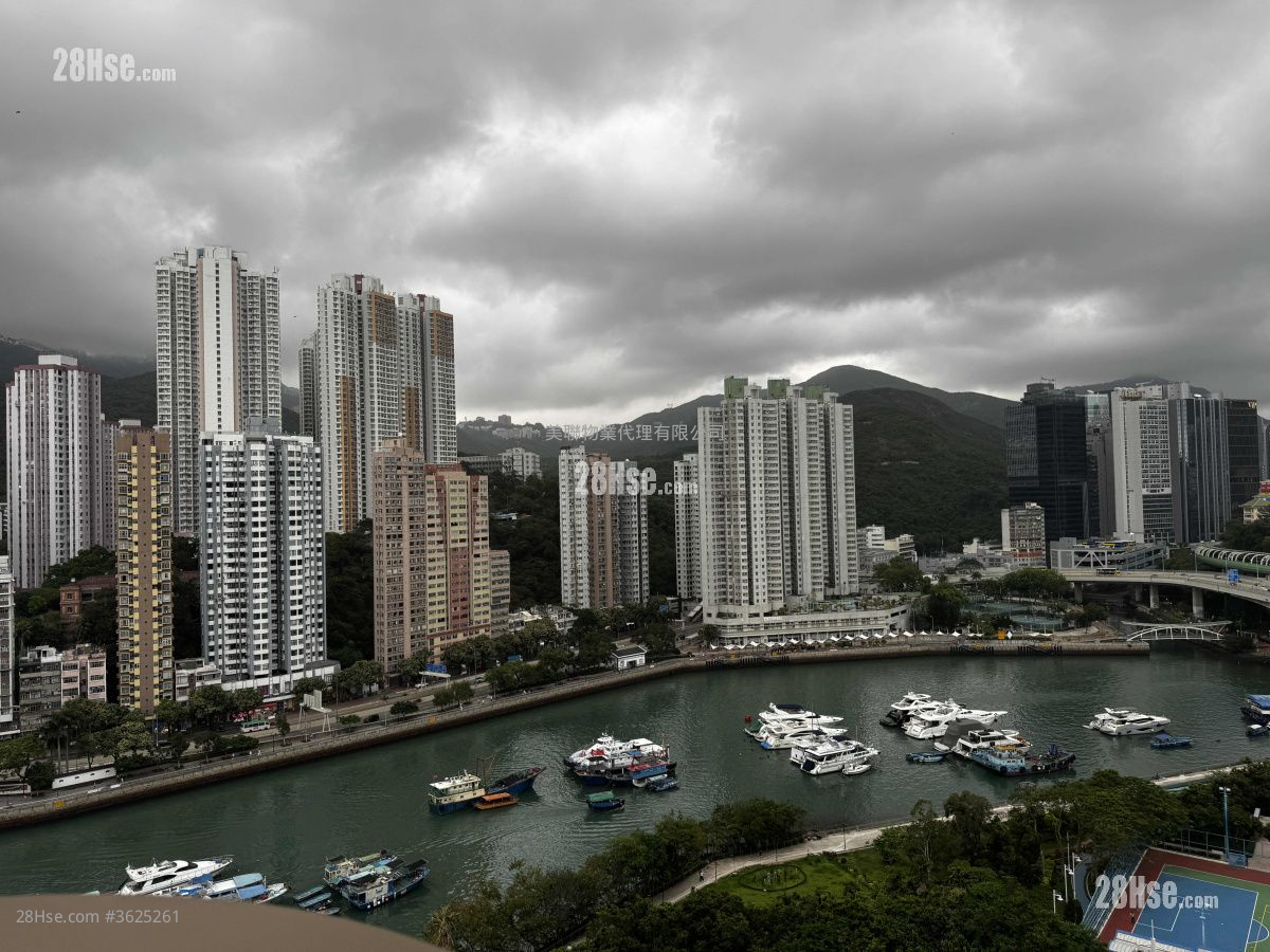 Coasto Rental Studio , 1 Bathroom 287 ft² ( 26.7 m² ) Coasto Rental Studio , 1 Bathroom 287 ft² ( 26.7 m² )