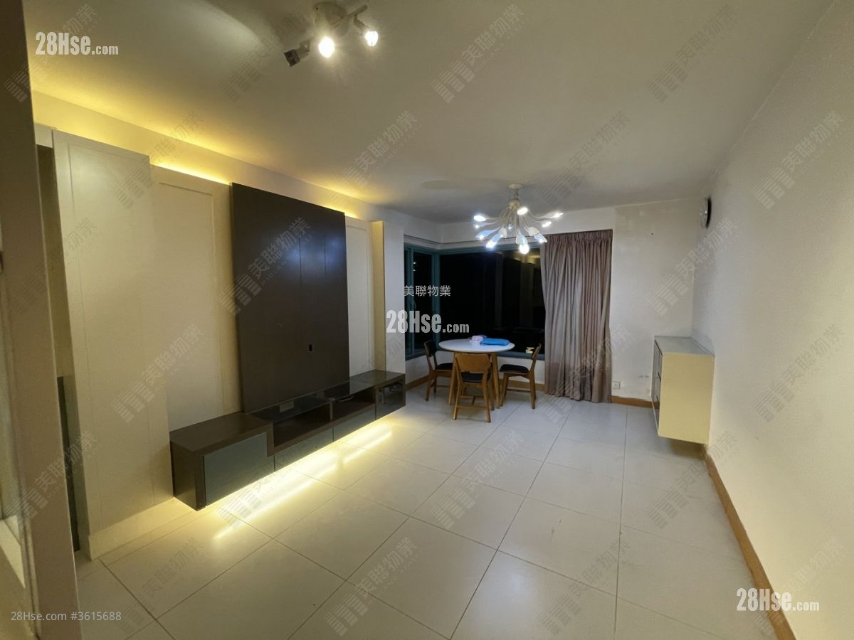 翠拥华庭 售盘 3 房 , 2 浴室 833 平方尺 ( 77.4 平方米 ) 翠拥华庭 售盘 3 房 , 2 浴室 833 平方尺 ( 77.4 平方米 )