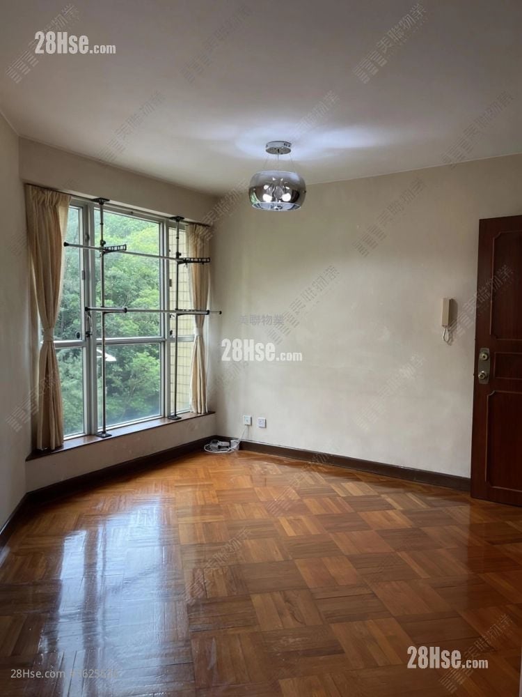 悦庭轩 售盘 2 房 454 平方尺 ( 42.2 平方米 )