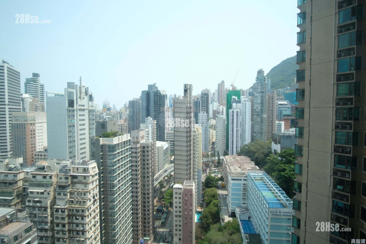 The Belcher's Sell 3 Bedrooms 762 ft² ( 70.8 m² ) The Belcher's Sell 3 Bedrooms 762 ft² ( 70.8 m² )