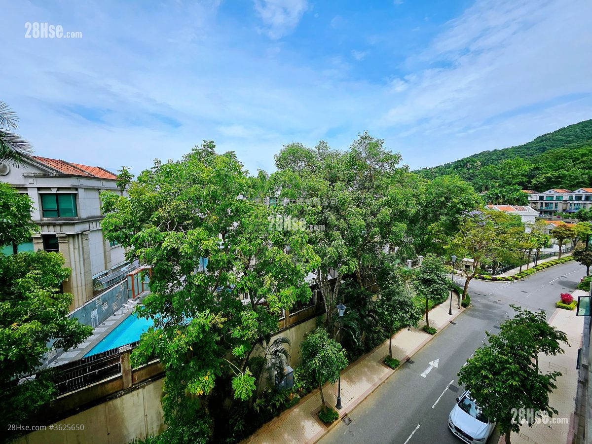 Constellation Cove Sell 3 Bedrooms , 3 Bathrooms 1,089 ft² ( 101.2 m² ) Constellation Cove Sell 3 Bedrooms , 3 Bathrooms 1,089 ft² ( 101.2 m² )