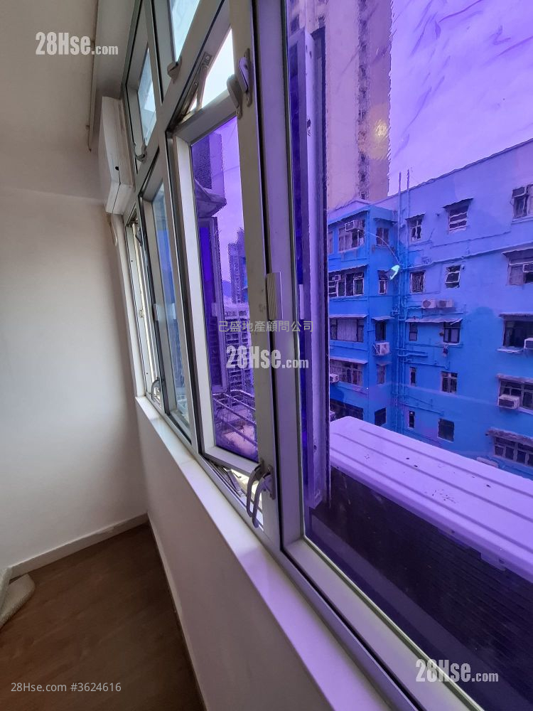 商住大厦 租盘 1 房 , 1 厕所 280 平方尺 ( 26.0 平方米 ) 商住大厦 租盘 1 房 , 1 厕所 280 平方尺 ( 26.0 平方米 )