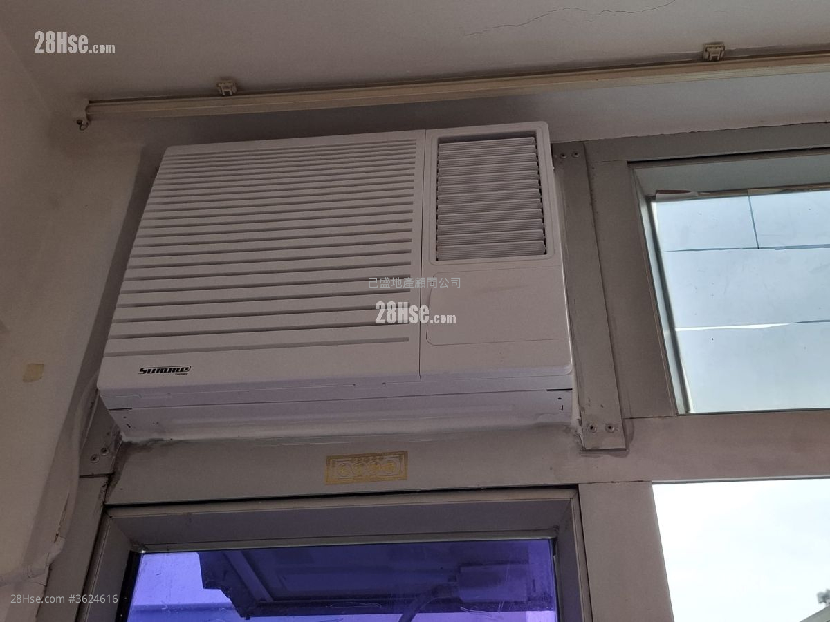 商住大厦 租盘 1 房 , 1 厕所 280 平方尺 ( 26.0 平方米 ) 商住大厦 租盘 1 房 , 1 厕所 280 平方尺 ( 26.0 平方米 )