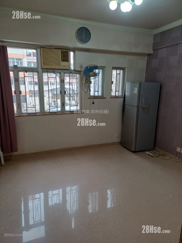 鸿裕大厦 租盘 3 房 , 1 浴室 448 平方尺 ( 41.6 平方米 )