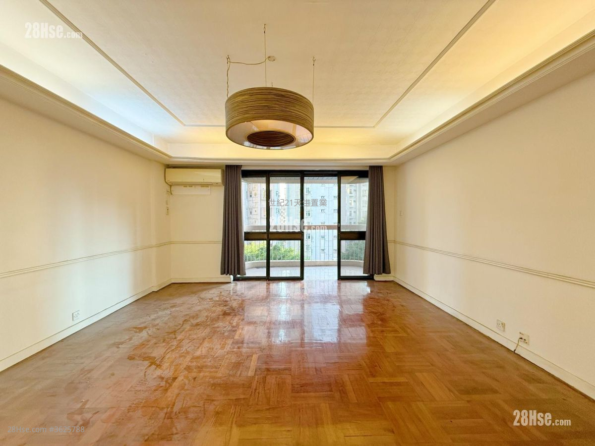 雅德苑 售盘 5+ 房 , 3 浴室 1,751 平方尺 ( 162.7 平方米 )