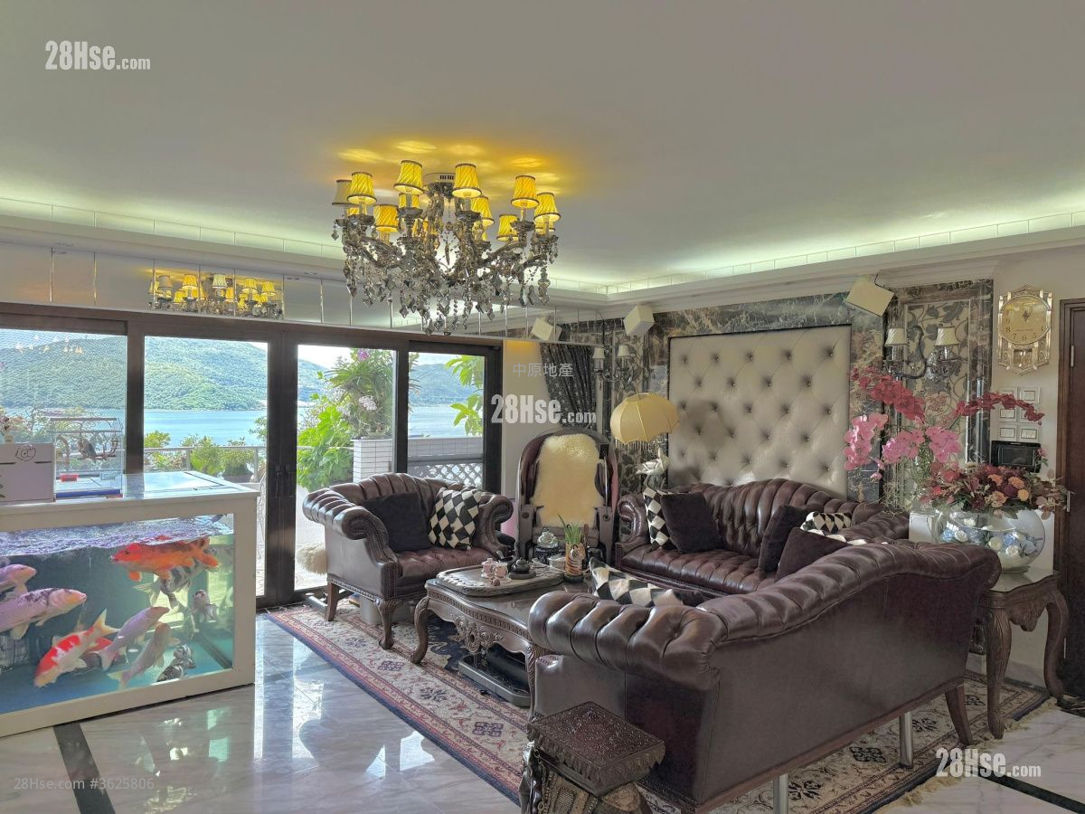 Lung Tang Court Sell 4 Bedrooms 1,943 ft² ( 180.5 m² )