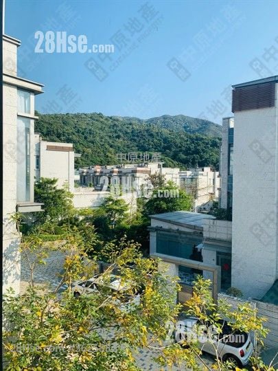 歌赋岭 售盘 3 房 , 2 浴室 1,315 平方尺 ( 122.2 平方米 )