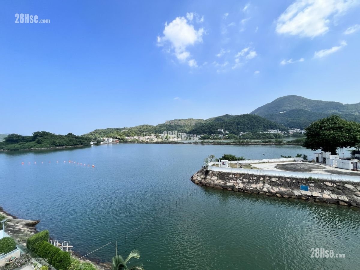 Marina Cove Rental 4 Bedrooms , 4 Bathrooms 1,819 ft² ( 169.0 m² )