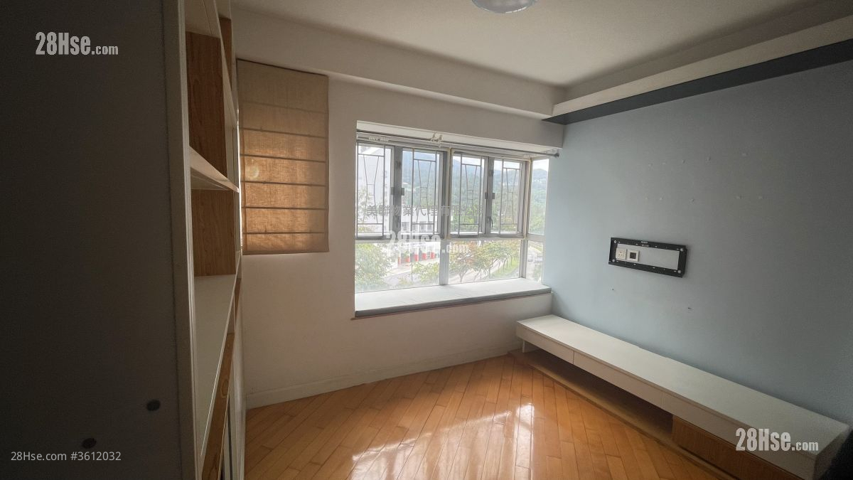 Serenity Park Rental 2 Bedrooms , 1 Bathroom 440 ft² ( 40.9 m² )