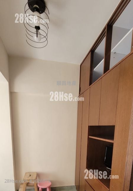 海外信托银行大厦 租盘 2 房 , 1 浴室 433 平方尺 ( 40.2 平方米 )