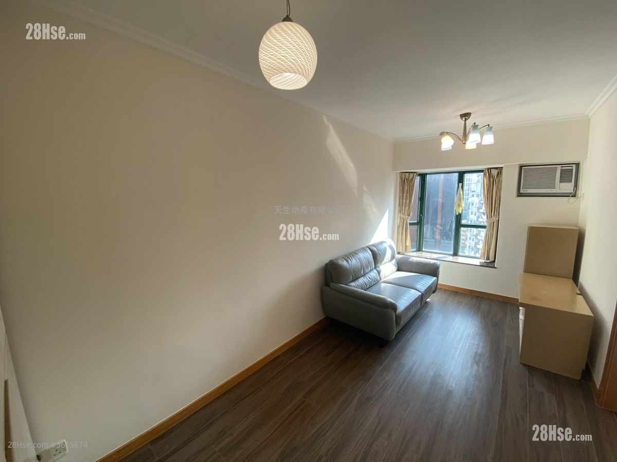 Dragon Pride Rental 2 Bedrooms , 1 Bathroom 426 ft² ( 39.6 m² )