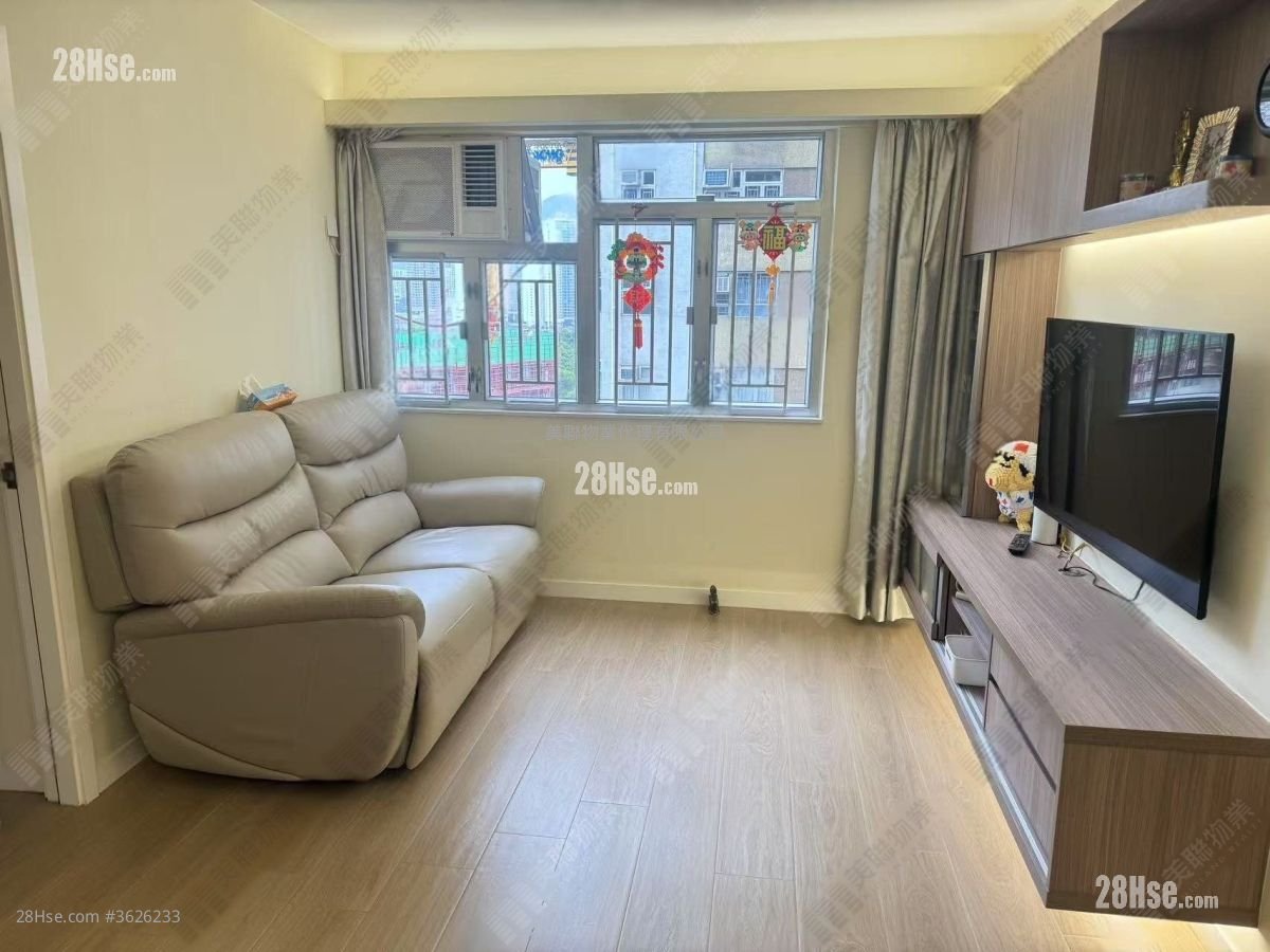 兆山苑 售盘 2 房 546 平方尺 ( 50.7 平方米 )