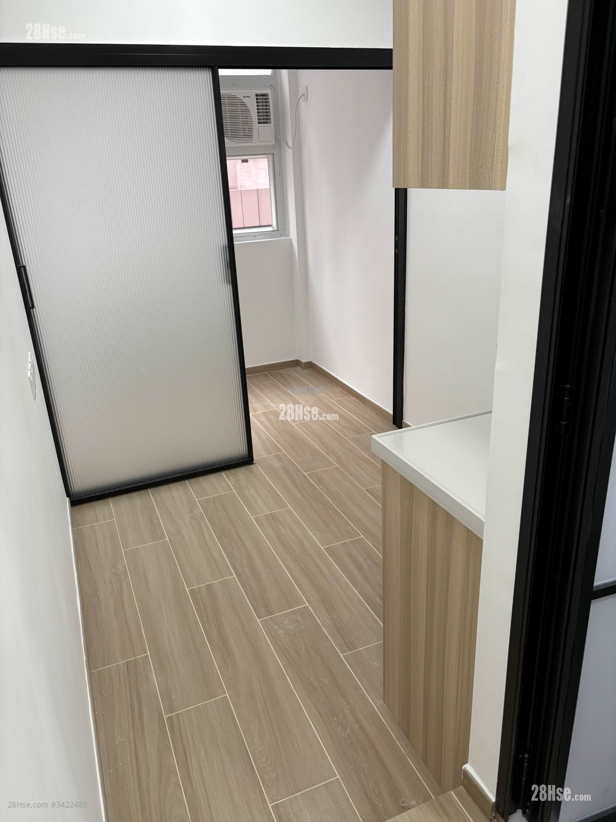 华丰大厦 租盘 1 房 , 1 浴室 150 平方尺 ( 13.9 平方米 )