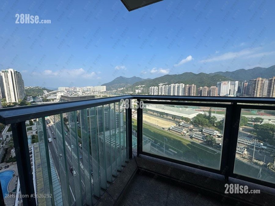 御龙山 售盘 4 房 1,012 平方尺 ( 94.0 平方米 )