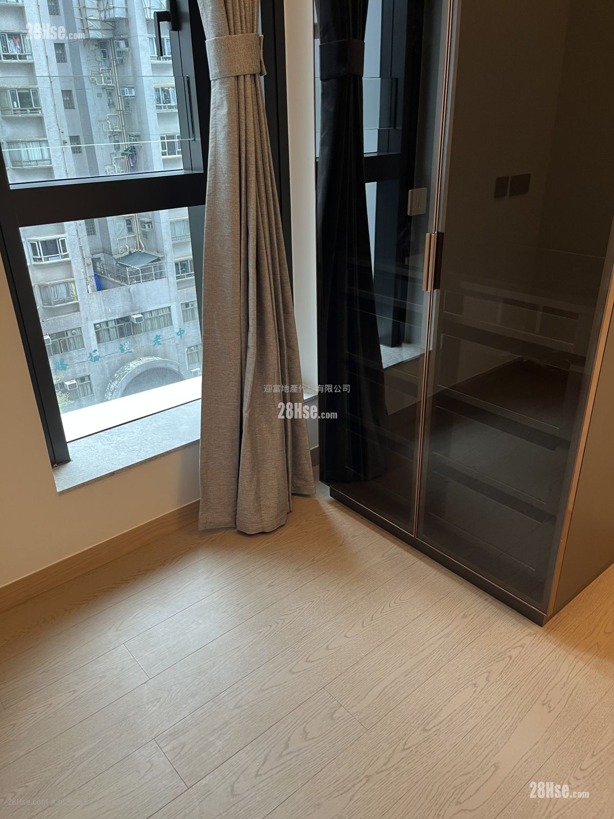 Baker Circle Euston Rental 2 Bedrooms , 1 Bathroom 336 ft² ( 31.2 m² )