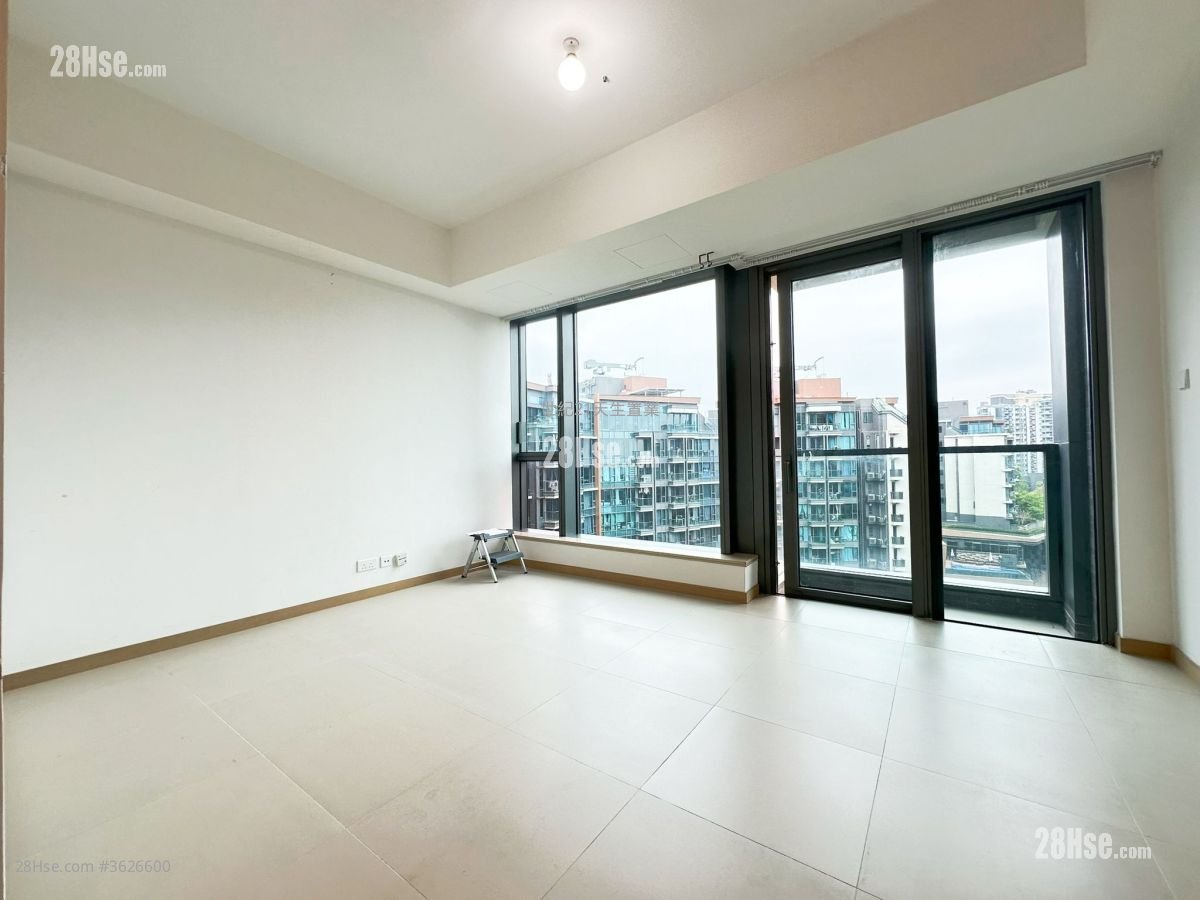 The Bloomsway Sell Studio , 1 Bathroom 308 ft² ( 28.6 m² )