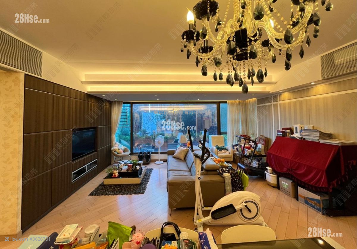 皇府山 售盘 4 房 1,449 平方尺 ( 134.6 平方米 )