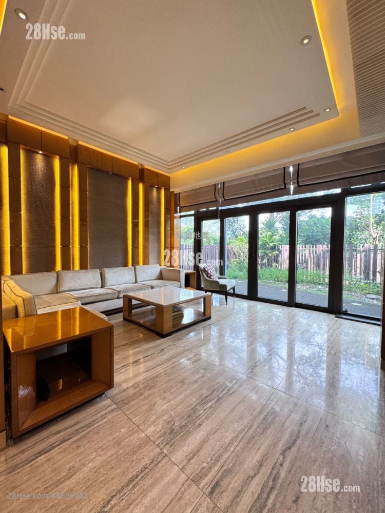 琨仑 租盘 5+ 房 , 5+ 浴室 2,452 平方尺 ( 227.8 平方米 )