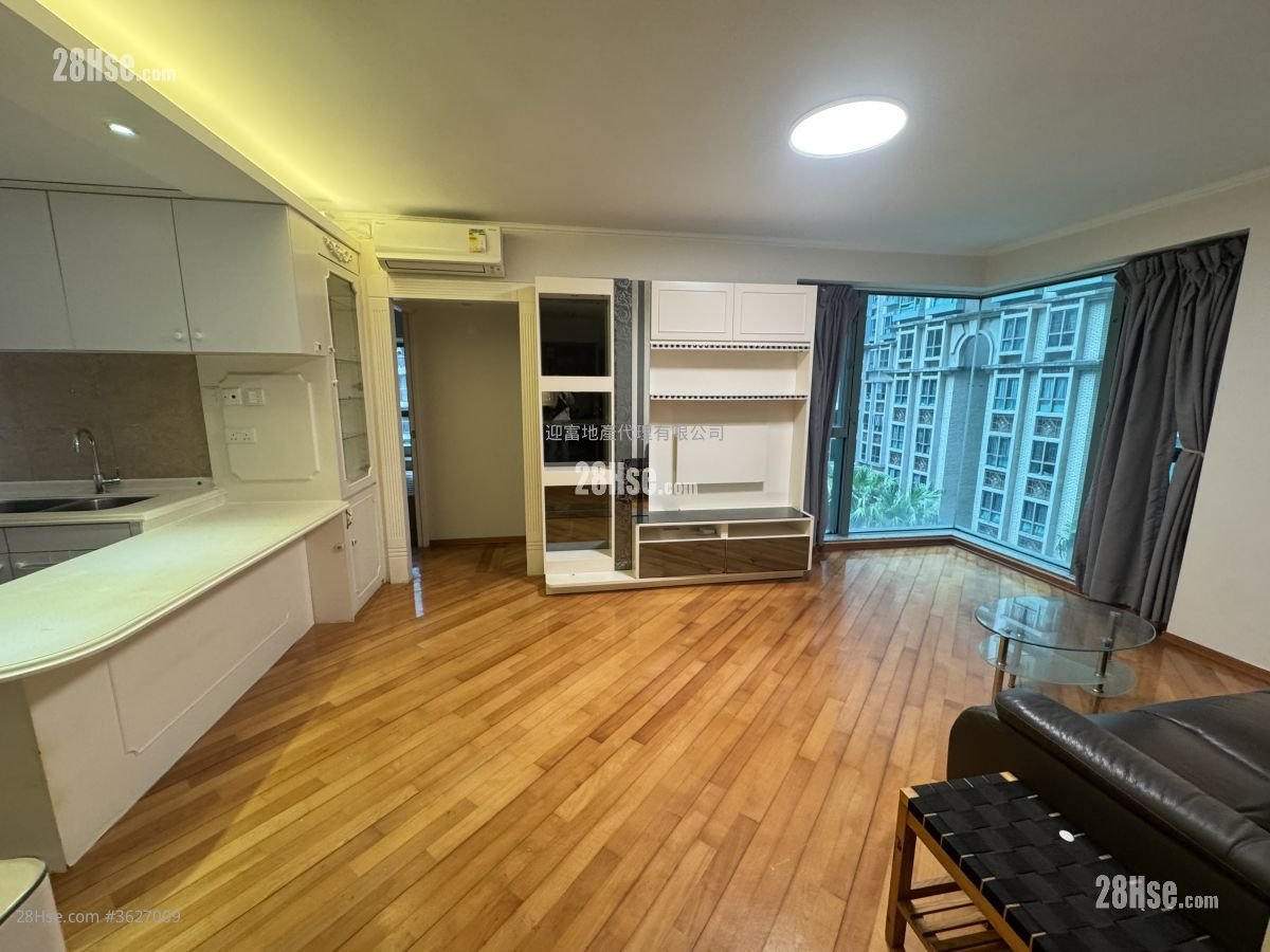 海逸豪园 租盘 2 房 , 1 浴室 560 平方尺 ( 52.0 平方米 )