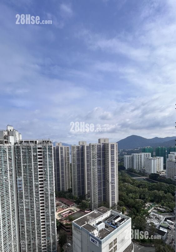 Sun Hing Garden Sell 2 Bedrooms , 1 Bathroom 468 ft² ( 43.5 m² )